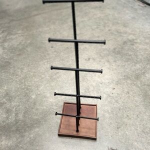 Elegant Black Jewelry Stand
